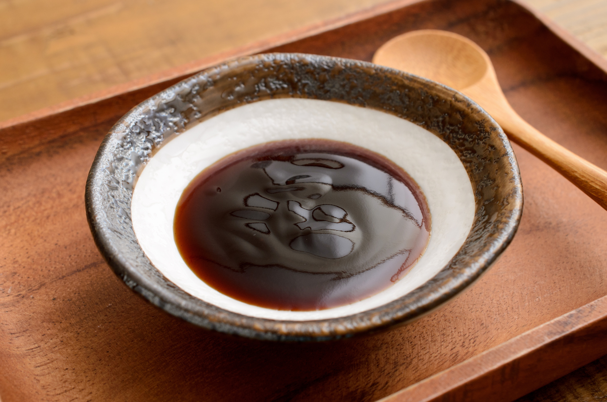 oyster sauce in bowl